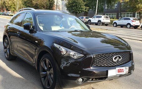 Infiniti FX II, 2011 год, 1 999 000 рублей, 10 фотография