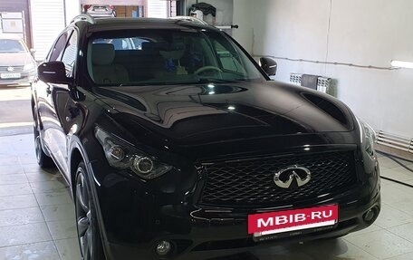 Infiniti FX II, 2011 год, 1 999 000 рублей, 2 фотография