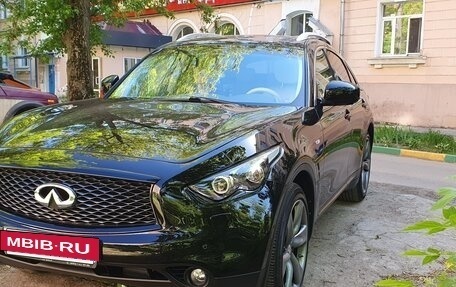 Infiniti FX II, 2011 год, 1 999 000 рублей, 12 фотография