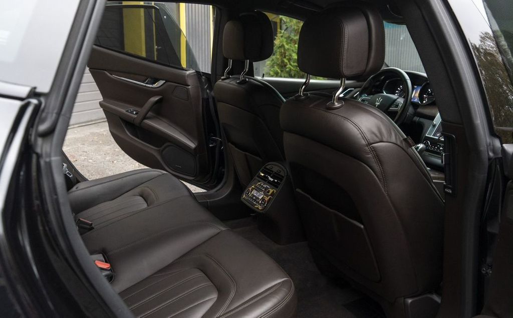 Maserati Quattroporte VI, 2015 год, 3 100 000 рублей, 7 фотография