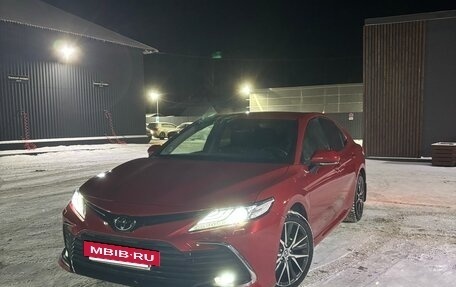 Toyota Camry, 2021 год, 4 400 000 рублей, 4 фотография