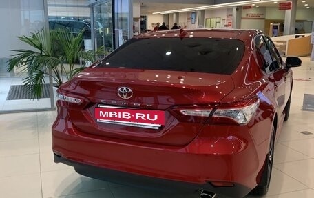 Toyota Camry, 2021 год, 4 400 000 рублей, 3 фотография