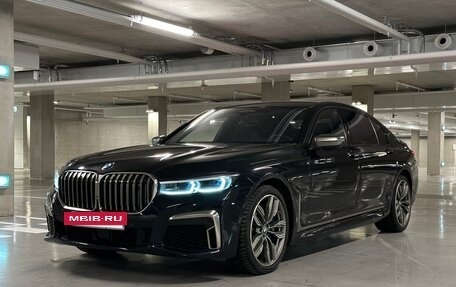 BMW 7 серия, 2019 год, 12 000 000 рублей, 2 фотография