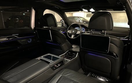 BMW 7 серия, 2019 год, 12 000 000 рублей, 24 фотография