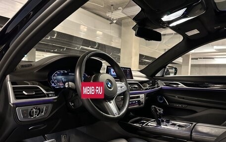 BMW 7 серия, 2019 год, 12 000 000 рублей, 21 фотография