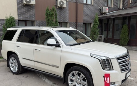 Cadillac Escalade IV, 2015 год, 3 620 500 рублей, 3 фотография