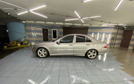 Mercedes-Benz C-Класс, 2004 год, 850 000 рублей, 3 фотография