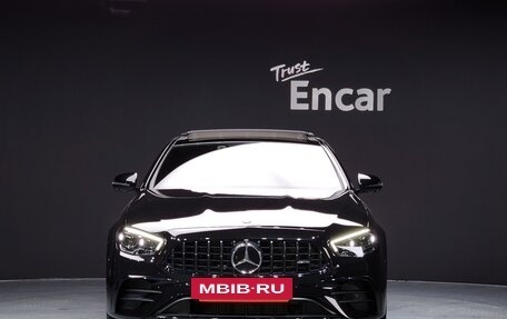 Mercedes-Benz E-Класс AMG, 2023 год, 8 394 000 рублей, 3 фотография