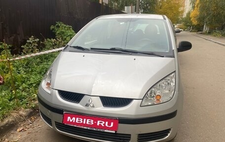 Mitsubishi Colt VI рестайлинг, 2007 год, 649 999 рублей, 1 фотография