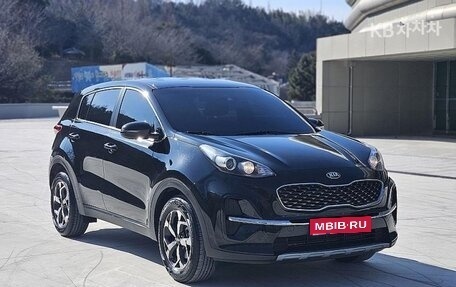 KIA Sportage IV рестайлинг, 2020 год, 1 680 000 рублей, 1 фотография