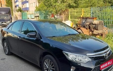 Toyota Camry, 2016 год, 2 280 000 рублей, 3 фотография