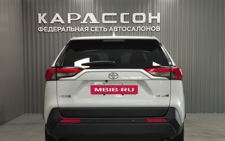 Toyota RAV4, 2023 год, 3 950 000 рублей, 4 фотография