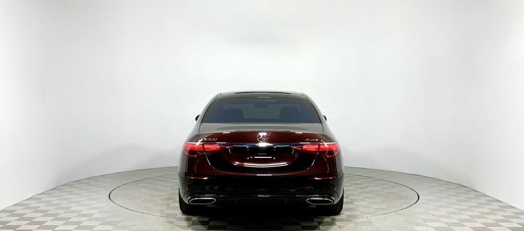 Mercedes-Benz S-Класс, 2024 год, 37 410 000 рублей, 5 фотография