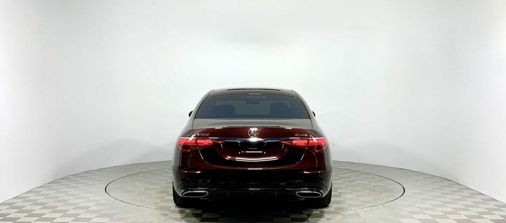 Mercedes-Benz S-Класс, 2024 год, 37 410 000 рублей, 3 фотография
