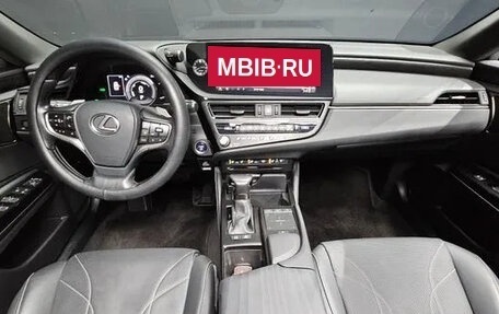 Lexus ES VII, 2022 год, 4 340 000 рублей, 6 фотография