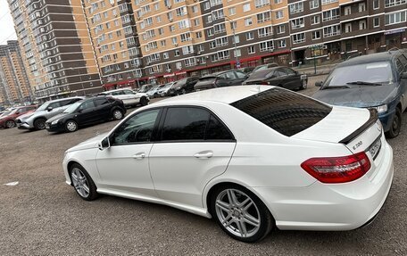 Mercedes-Benz E-Класс, 2011 год, 1 485 000 рублей, 13 фотография