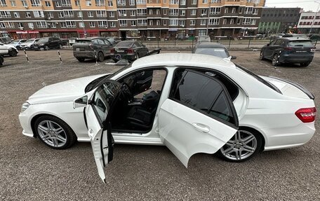 Mercedes-Benz E-Класс, 2011 год, 1 485 000 рублей, 27 фотография