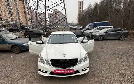 Mercedes-Benz E-Класс, 2011 год, 1 485 000 рублей, 30 фотография