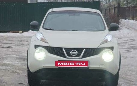 Nissan Juke II, 2014 год, 970 000 рублей, 3 фотография