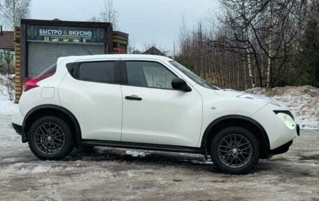 Nissan Juke II, 2014 год, 970 000 рублей, 7 фотография