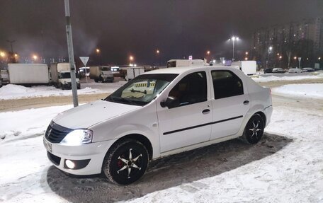 Renault Logan I, 2010 год, 380 000 рублей, 2 фотография