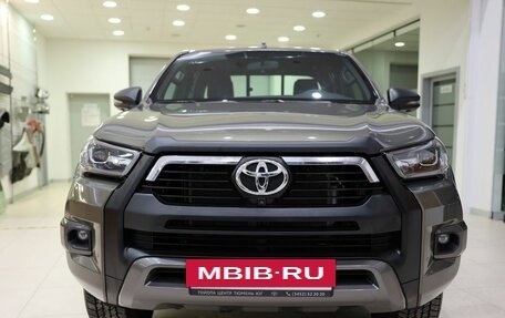 Toyota Hilux VIII, 2023 год, 7 500 000 рублей, 2 фотография