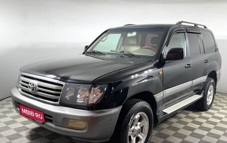 Toyota Land Cruiser 100 рестайлинг 2, 2004 год, 1 550 000 рублей, 1 фотография