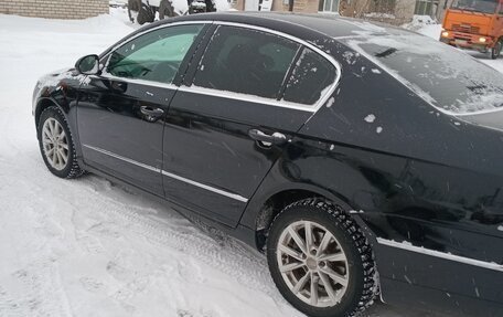 Volkswagen Passat B6, 2005 год, 490 000 рублей, 5 фотография