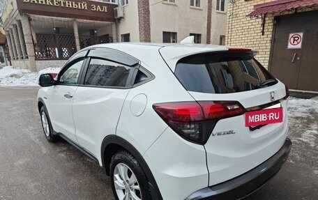 Honda Vezel, 2019 год, 1 750 000 рублей, 5 фотография