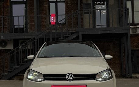 Volkswagen Polo VI (EU Market), 2010 год, 750 000 рублей, 30 фотография