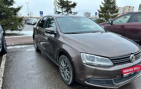 Volkswagen Jetta VI, 2012 год, 700 000 рублей, 3 фотография