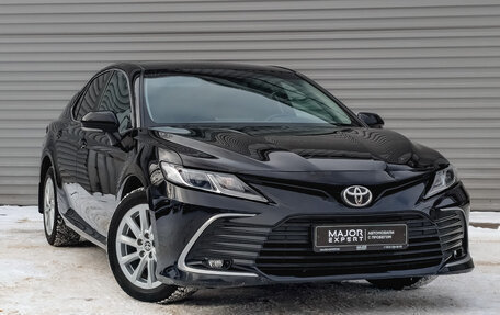 Toyota Camry, 2021 год, 2 899 000 рублей, 3 фотография