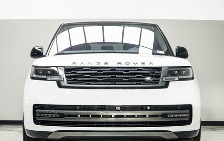 Land Rover Range Rover IV рестайлинг, 2022 год, 12 900 000 рублей, 2 фотография