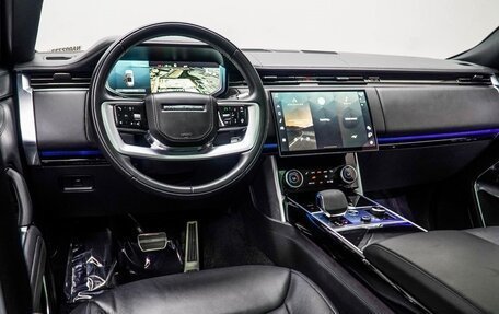 Land Rover Range Rover IV рестайлинг, 2022 год, 12 900 000 рублей, 10 фотография