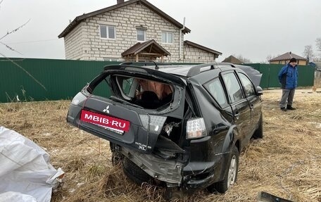 Mitsubishi Outlander III рестайлинг 3, 2011 год, 450 000 рублей, 7 фотография