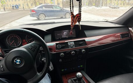 BMW 5 серия, 2004 год, 1 150 000 рублей, 8 фотография