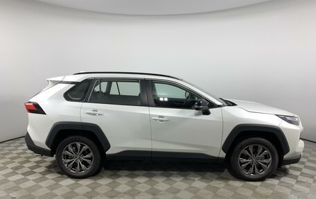 Toyota RAV4, 2024 год, 4 990 000 рублей, 4 фотография