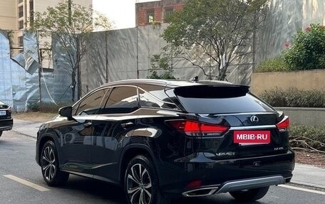 Lexus RX IV рестайлинг, 2021 год, 4 200 000 рублей, 4 фотография