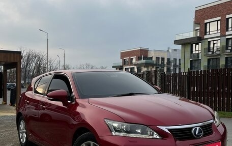 Lexus CT I рестайлинг, 2011 год, 1 400 000 рублей, 1 фотография