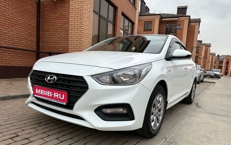 Hyundai Solaris II рестайлинг, 2018 год, 1 650 000 рублей, 1 фотография