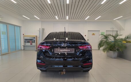 Hyundai Solaris II рестайлинг, 2018 год, 1 335 000 рублей, 4 фотография