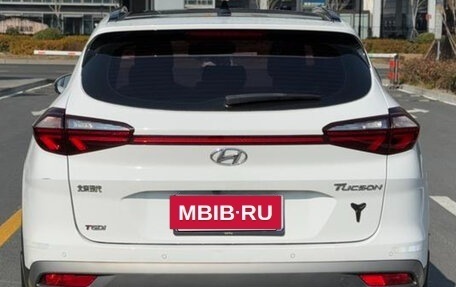 Hyundai Tucson III, 2021 год, 2 280 000 рублей, 3 фотография