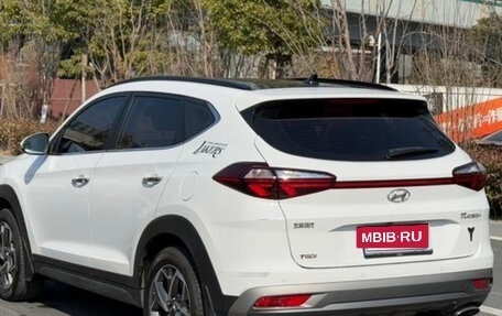 Hyundai Tucson III, 2021 год, 2 280 000 рублей, 5 фотография