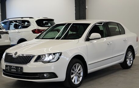 Skoda Superb III рестайлинг, 2013 год, 1 595 000 рублей, 1 фотография