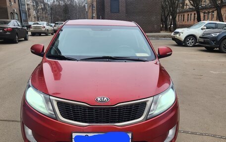 KIA Rio III рестайлинг, 2013 год, 650 000 рублей, 2 фотография