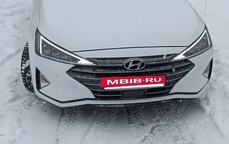 Hyundai Avante, 2019 год, 1 900 000 рублей, 5 фотография