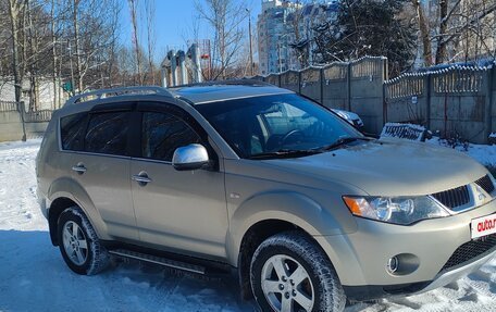 Mitsubishi Outlander III рестайлинг 3, 2008 год, 1 140 000 рублей, 3 фотография