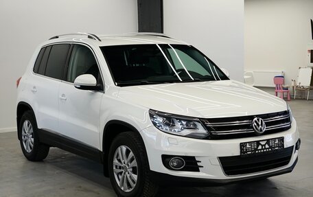 Volkswagen Tiguan I, 2013 год, 1 655 000 рублей, 3 фотография