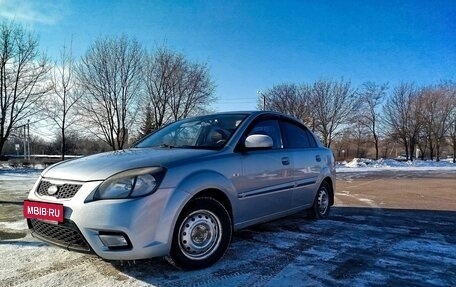 KIA Rio II, 2010 год, 600 000 рублей, 2 фотография