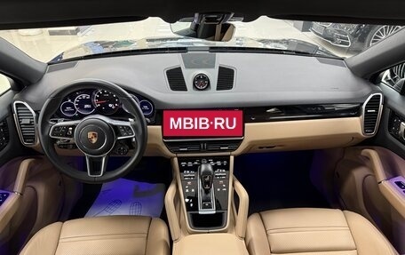 Porsche Cayenne III, 2022 год, 12 490 000 рублей, 9 фотография